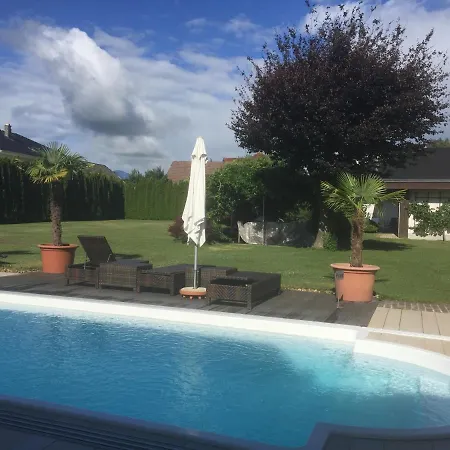 V Gemuetliches Gartenhaus Prázdninový dům Smihel nad Pliberkom