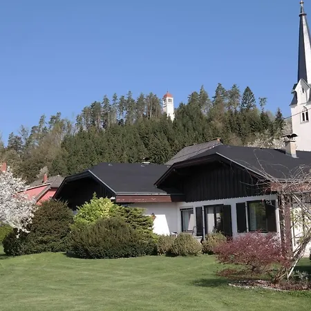 V Gemuetliches Gartenhaus