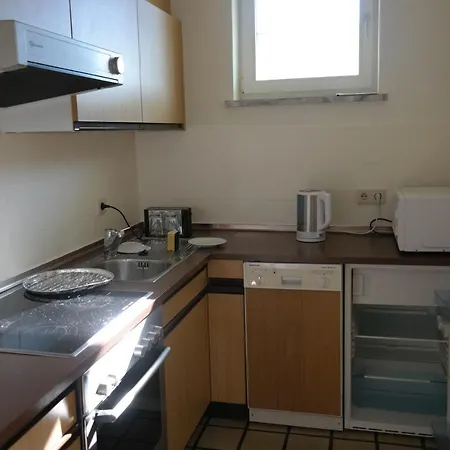 Feriehus V Gemuetliches Gartenhaus